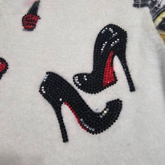 Tricotto Graphic Print Pullover Sweater S White V-Neck Artsy Embellished Beauty - Picture 6 of 9